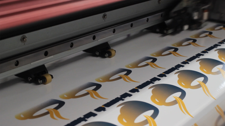 Digitaldruck Aufkleber Druck mit Konturschnitt Digitaldruck online